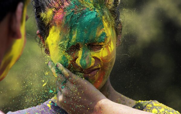 Holi festival sale 2021